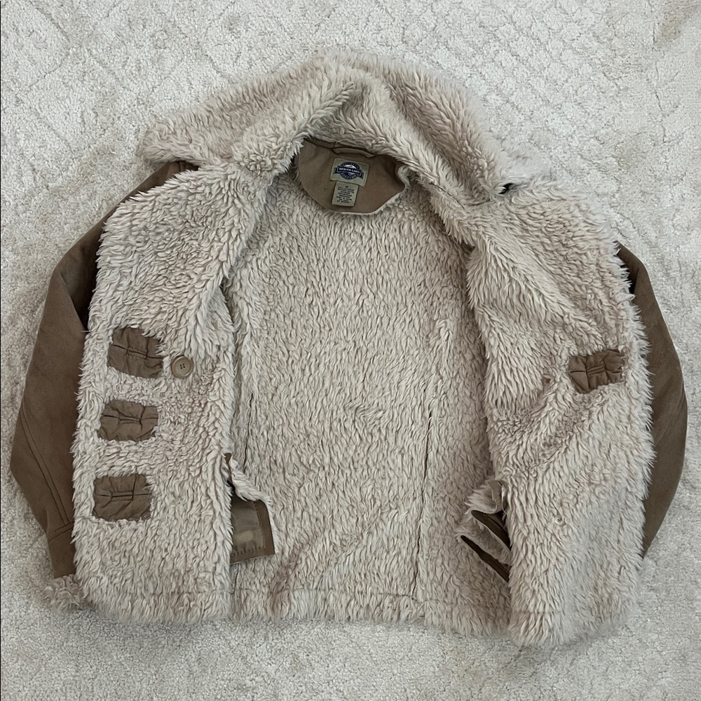 Cozy Brown Jacket with Faux Fur Trim - Picture 6 of 6